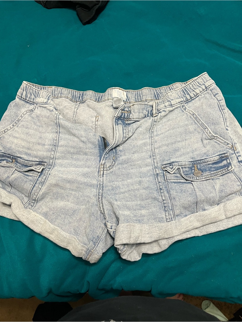 Time and Tru Light Blue Denim Cargo Shorts